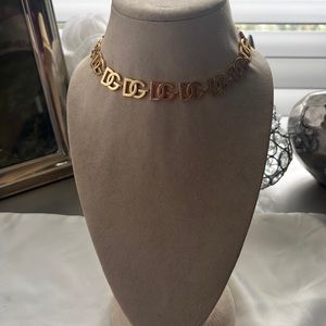 Dolce gabanna choker